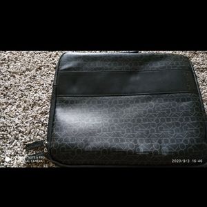 Calvin Klein bag like new
